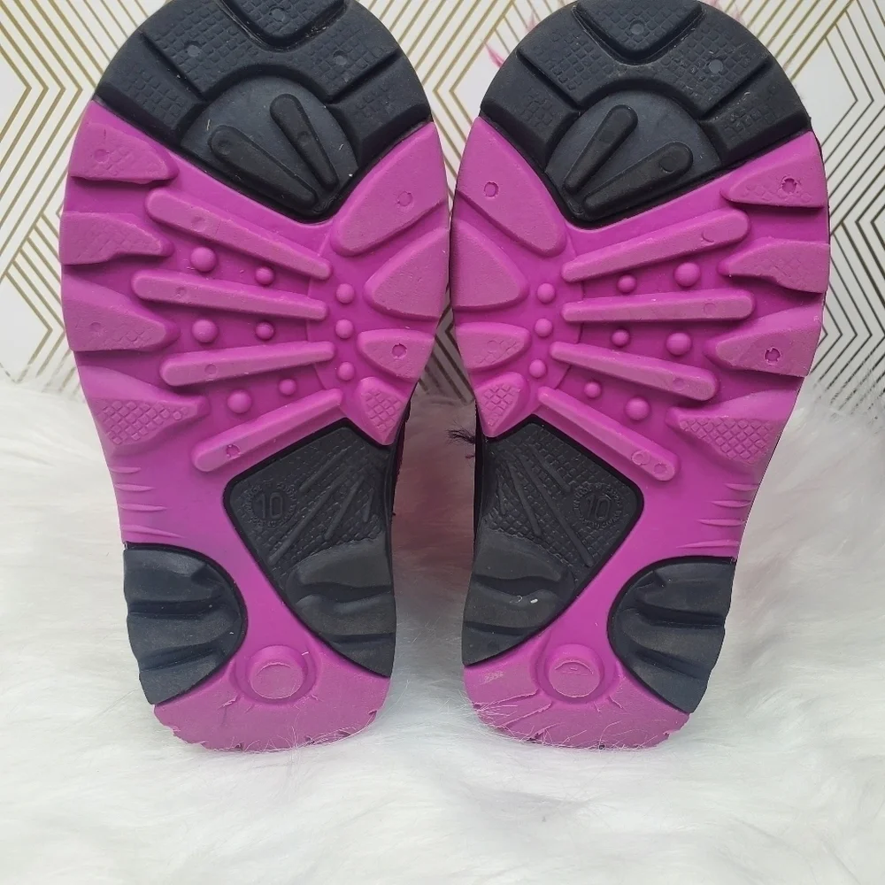 Kamik Winter Boots Girls Soze 10 Pink Fur Lined Snow Winter Warm‎ Grips Fuzzy.